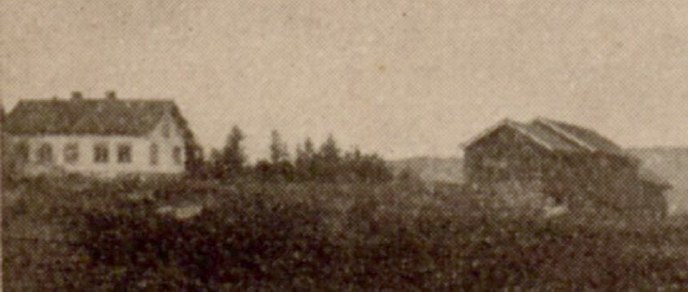 Prestegården i Helgen ca 1900.
Helgen Parsonage c.1900.
Tatt fra Hollaboka.